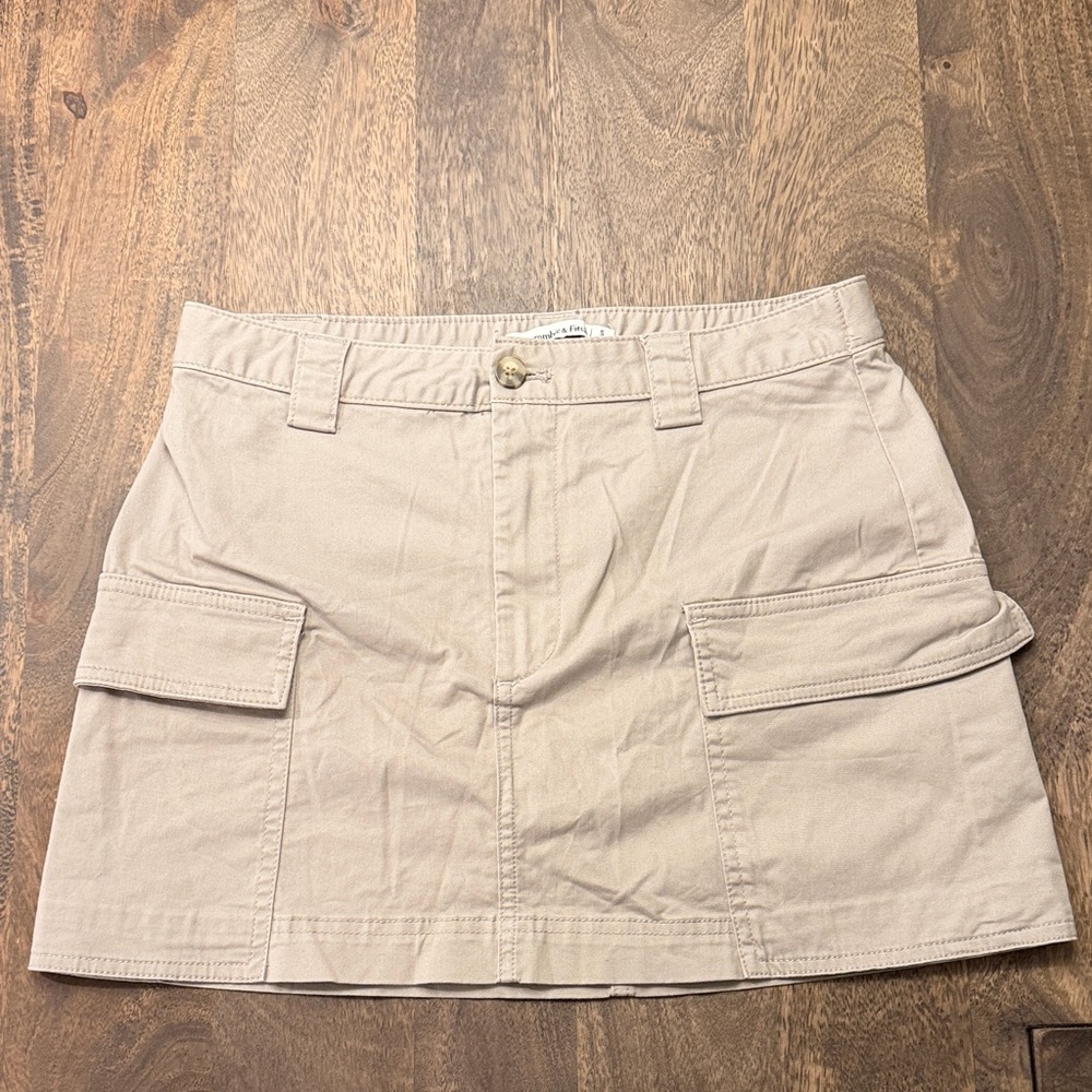 Abercrombie & Fitch Beige Cargo Mini Skirt
